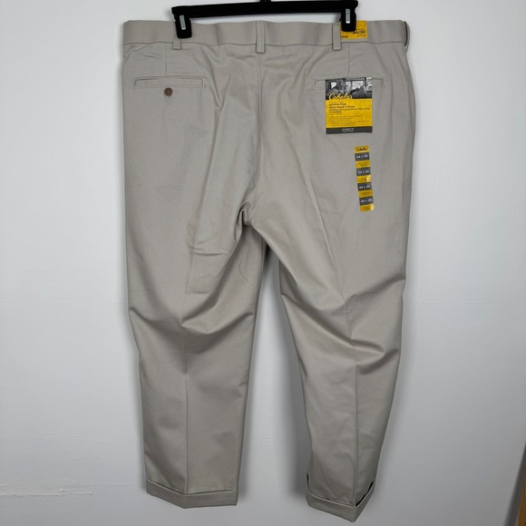 Cabelas Mens Stone Wrinkle-Free Straight Fit Pleated Front Pants 44x30 - FLAWS - Picture 2 of 16